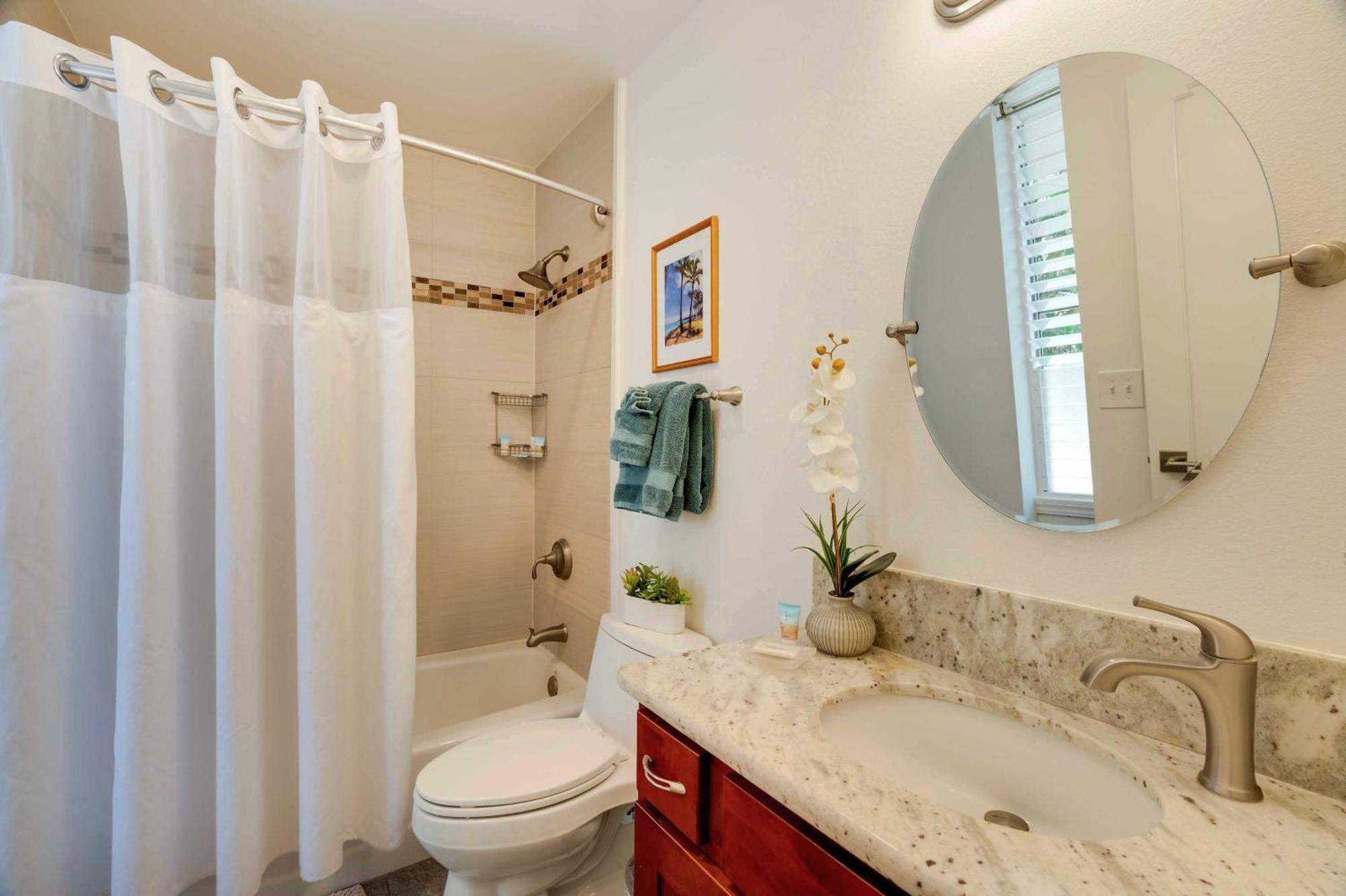 Waipouli Beachfront Condo With Balcony And Ocean Views Kapa'a Luaran gambar